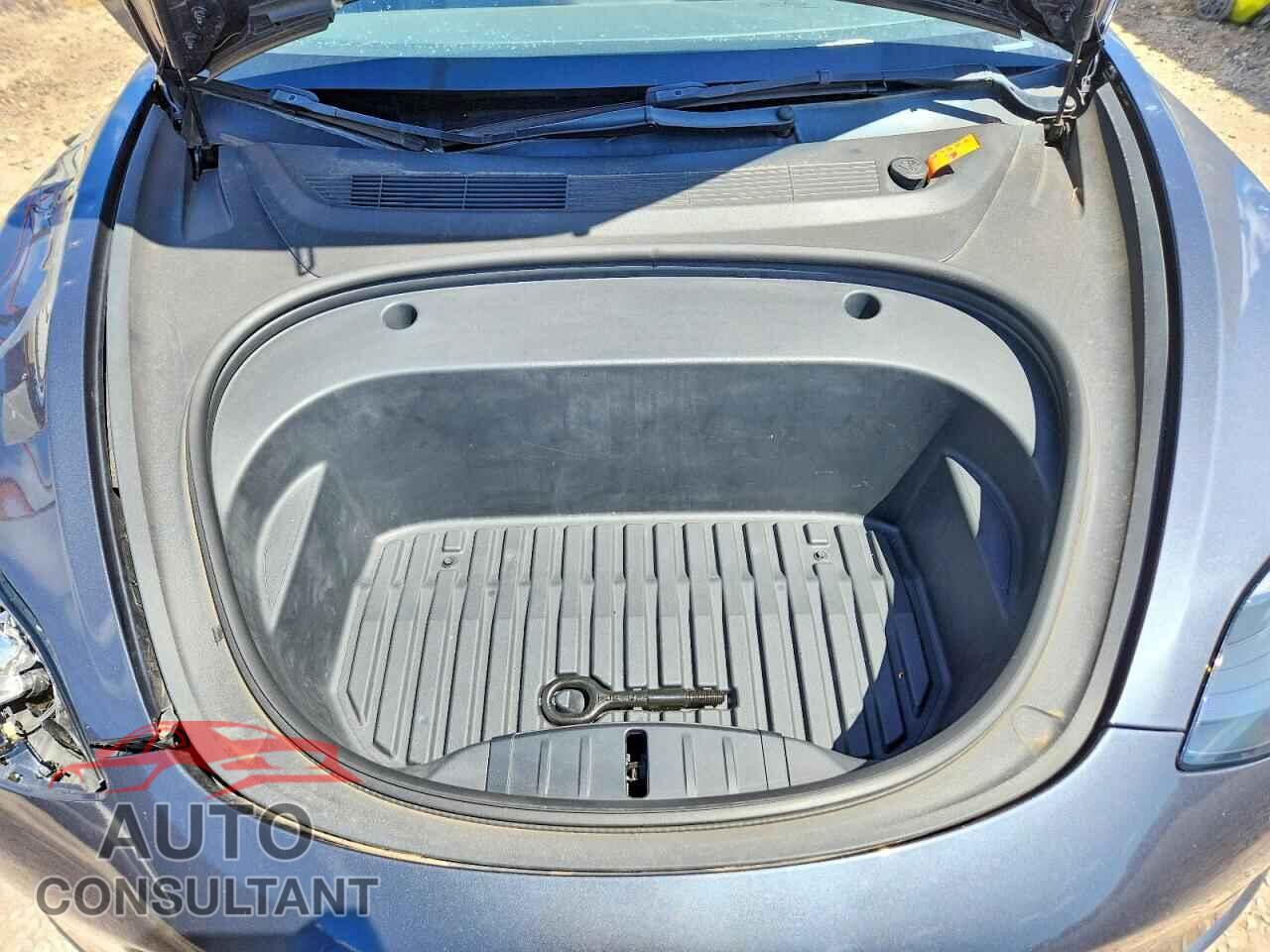 TESLA MODEL 3 2022 - 5YJ3E1EB9NF307982