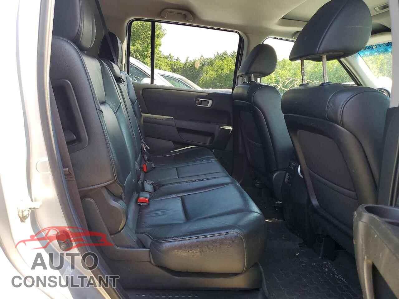 HONDA PILOT 2012 - 5FNYF4H51CB040375