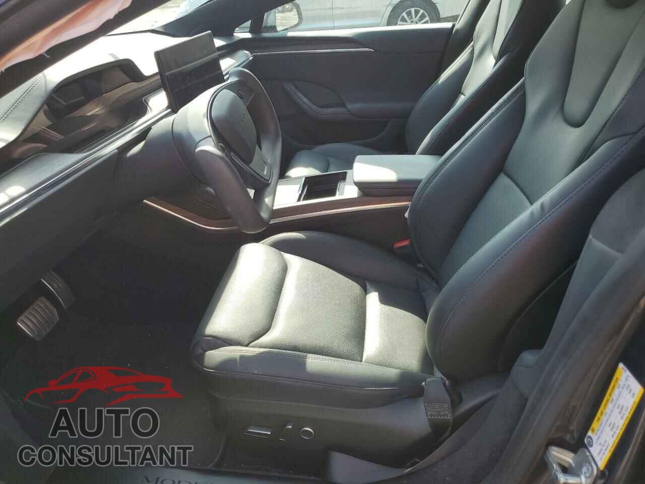 TESLA MODEL S 2023 - 5YJSA1E50PF501627