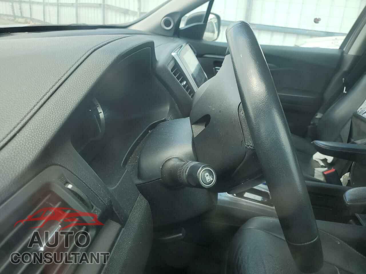 HONDA PILOT 2017 - 5FNYF5H52HB012985