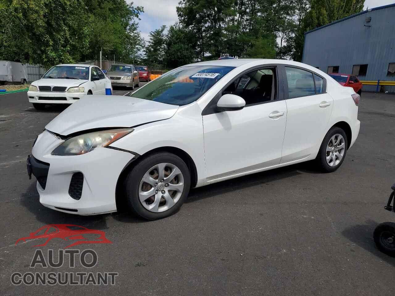 MAZDA 3 2013 - JM1BL1UP0D1846755