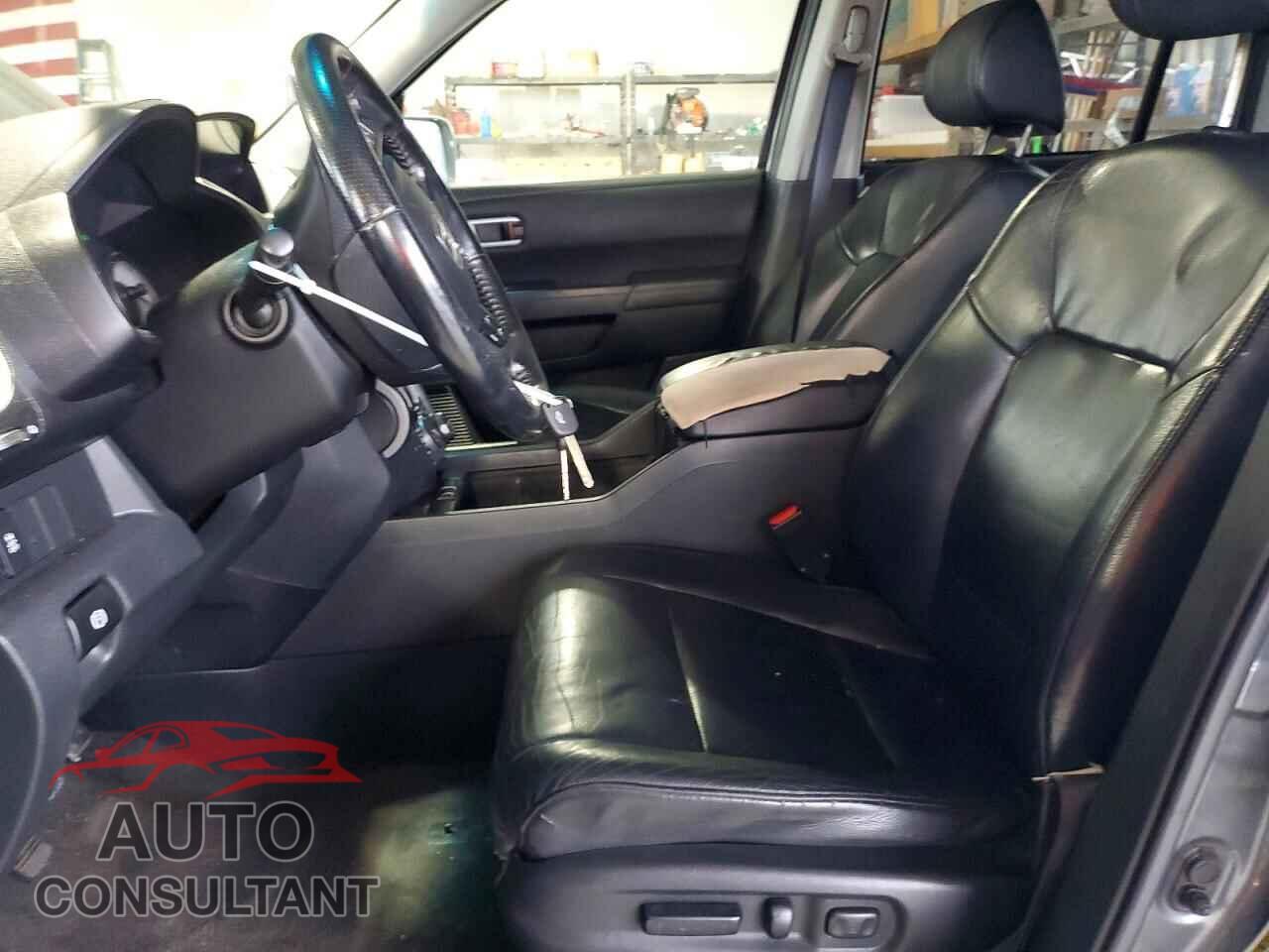 HONDA PILOT 2012 - 5FNYF4H91CB038581