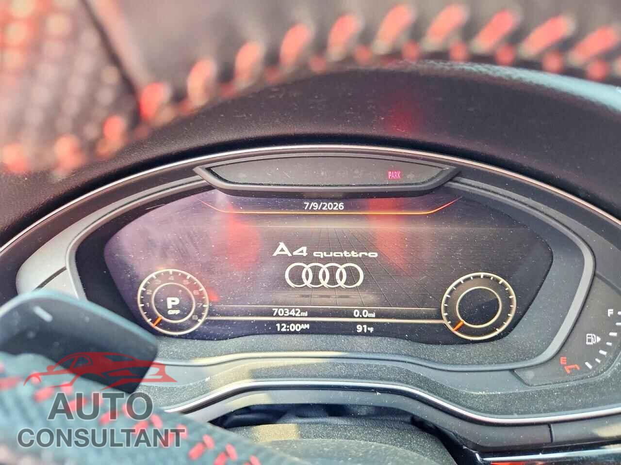 AUDI A4 2018 - WAUENAF46JA057965