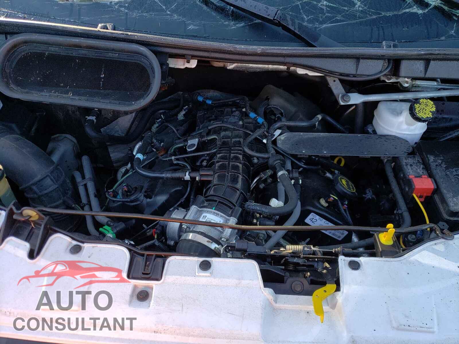 FORD TRANSIT CO 2017 - 1FTBW3XG4HKB36997