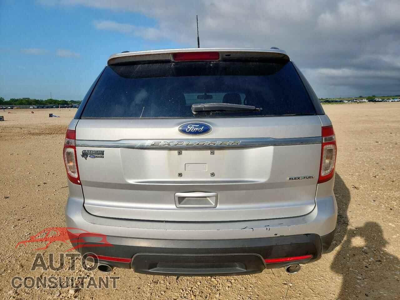 FORD EXPLORER 2013 - 1FM5K7B82DGC94344