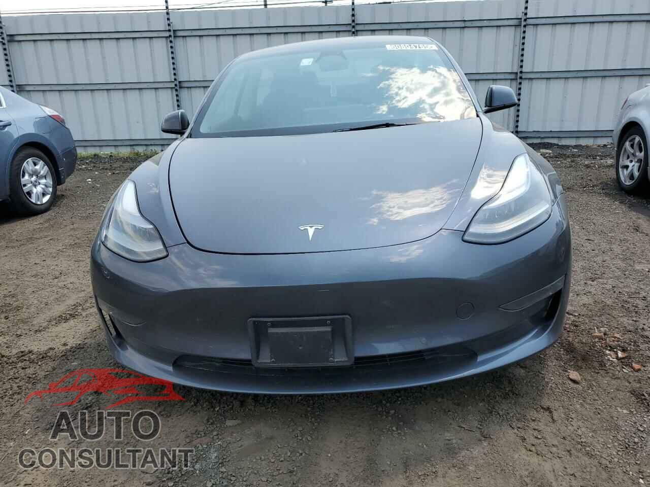 TESLA MODEL 3 2022 - 5YJ3E1EB2NF289356
