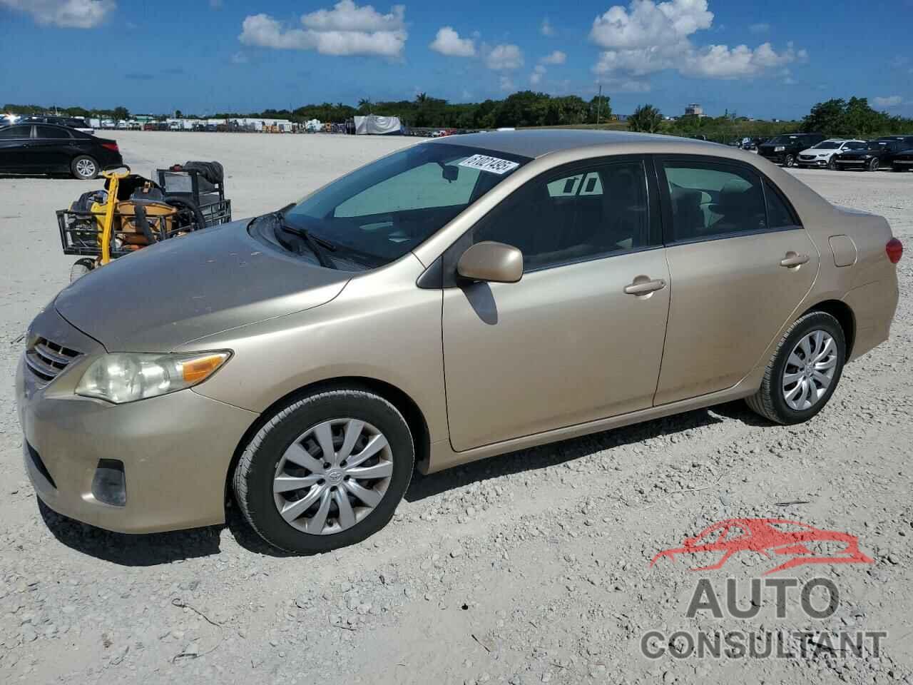 TOYOTA COROLLA 2013 - 2T1BU4EE3DC969912