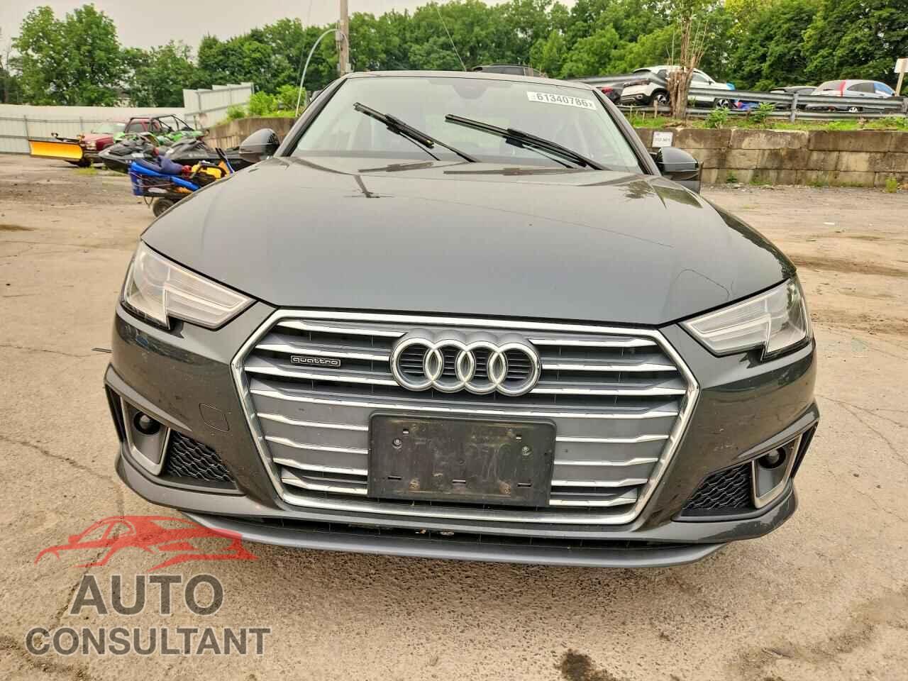AUDI A4 2019 - WAUDNAF40KA055917
