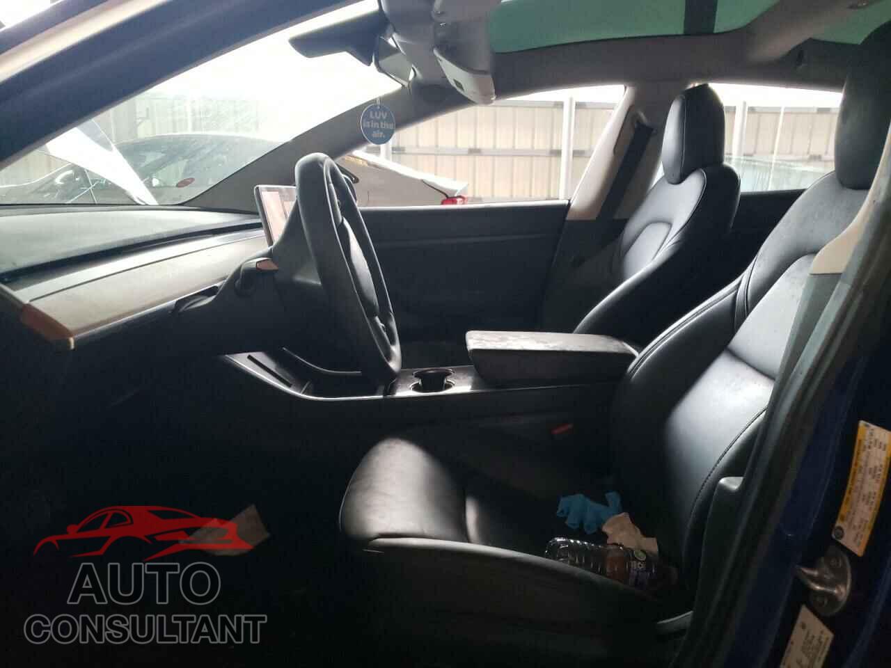 TESLA MODEL 3 2020 - 5YJ3E1EA3LF739861