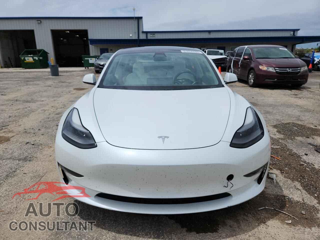 TESLA MODEL 3 2021 - 5YJ3E1EB0MF903304