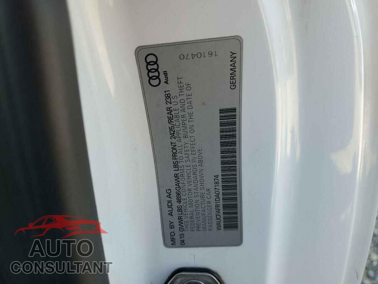 AUDI A5 2013 - WAUCFAFR1DA071874