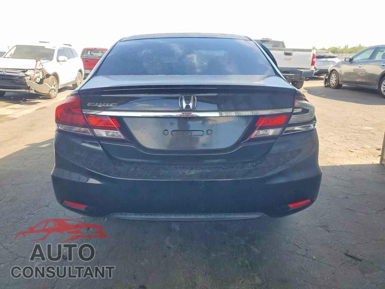 HONDA CIVIC 2013 - 2HGFB2F52DH577960