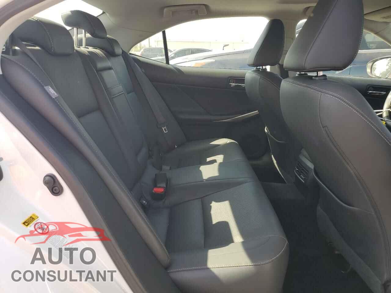 LEXUS IS 2014 - JTHBF1D23E5041188