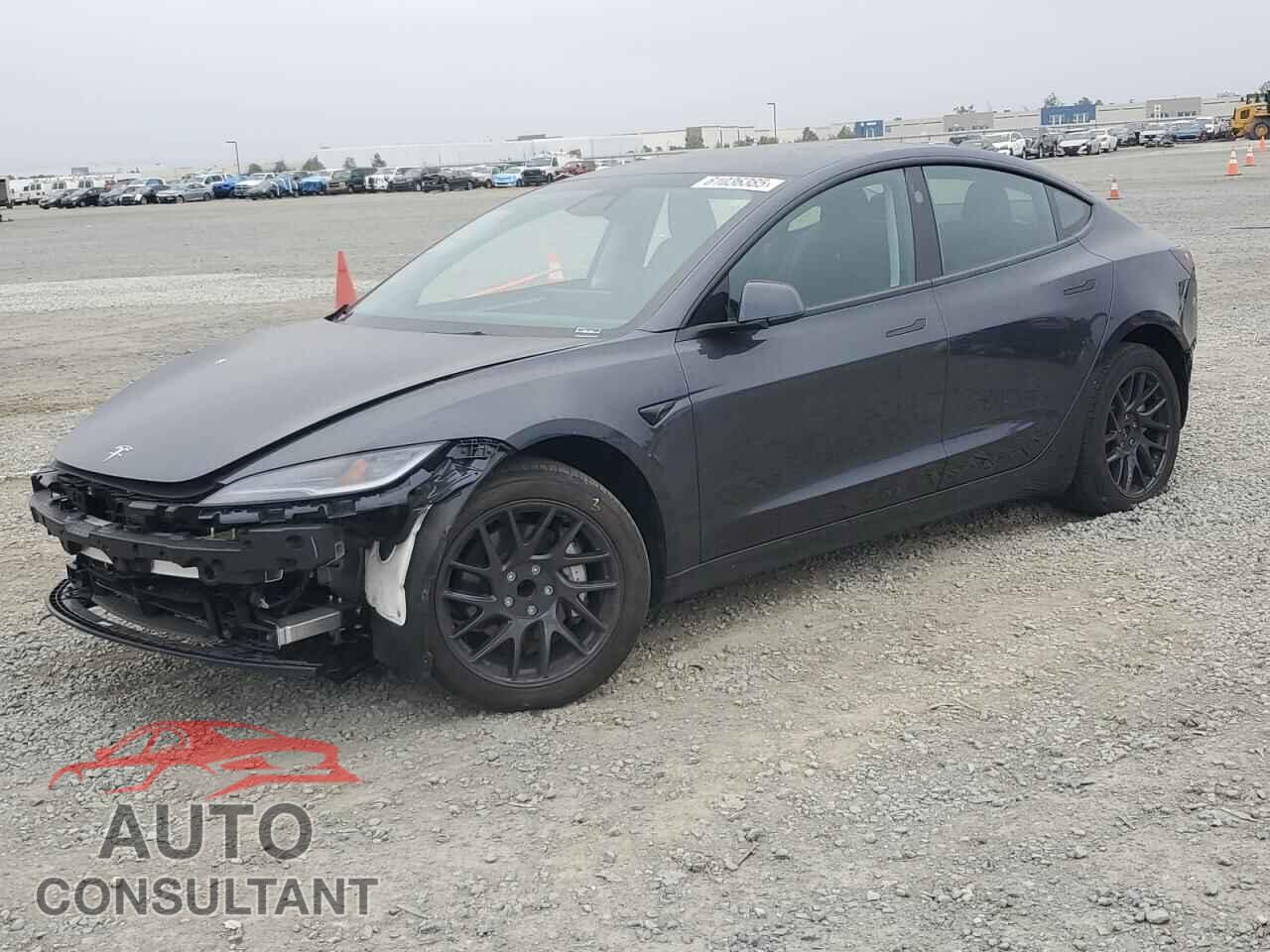 TESLA MODEL 3 2024 - 5YJ3E1EA5RF747243