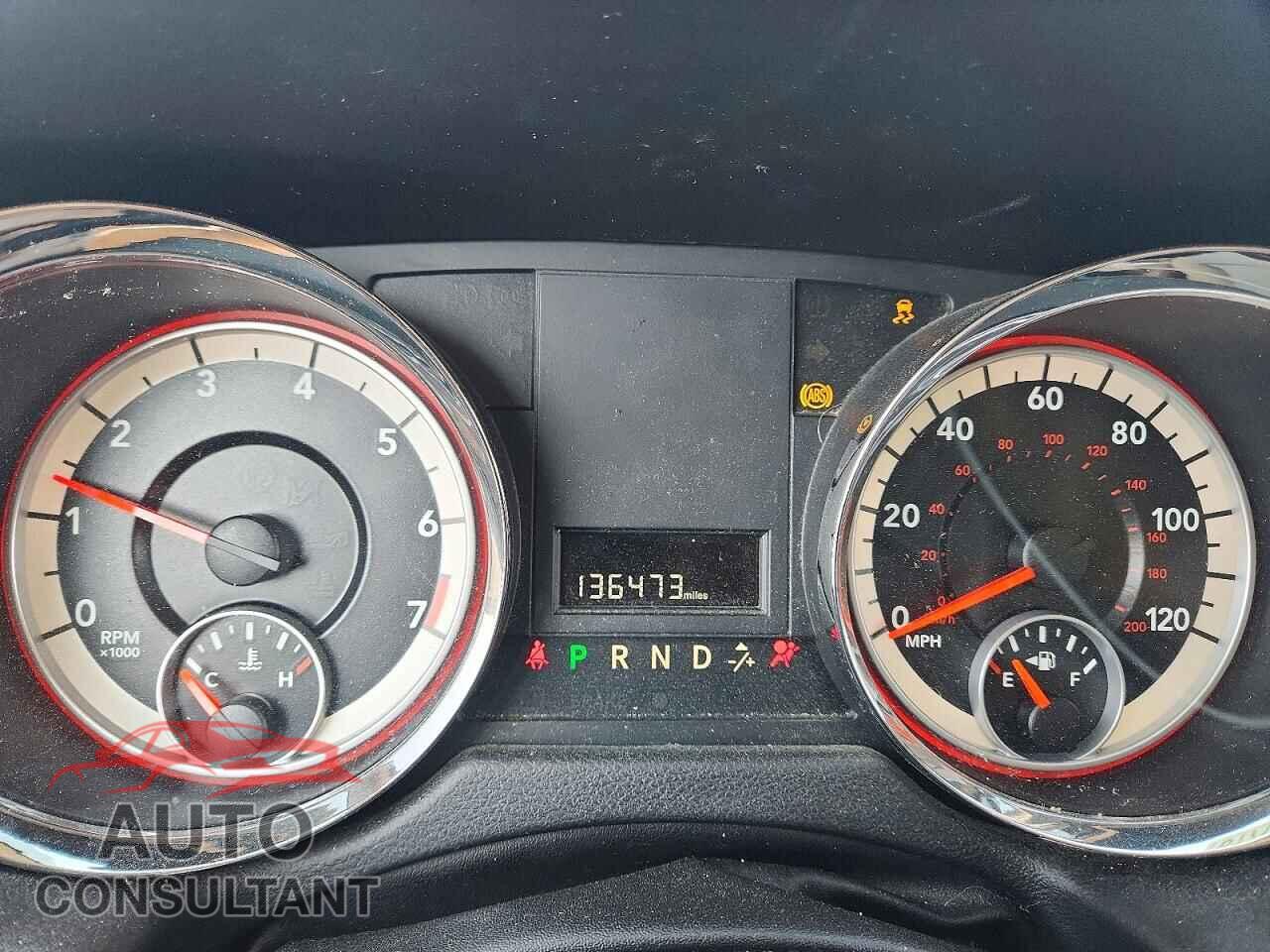 DODGE CARAVAN 2013 - 2C4RDGBG9DR799867