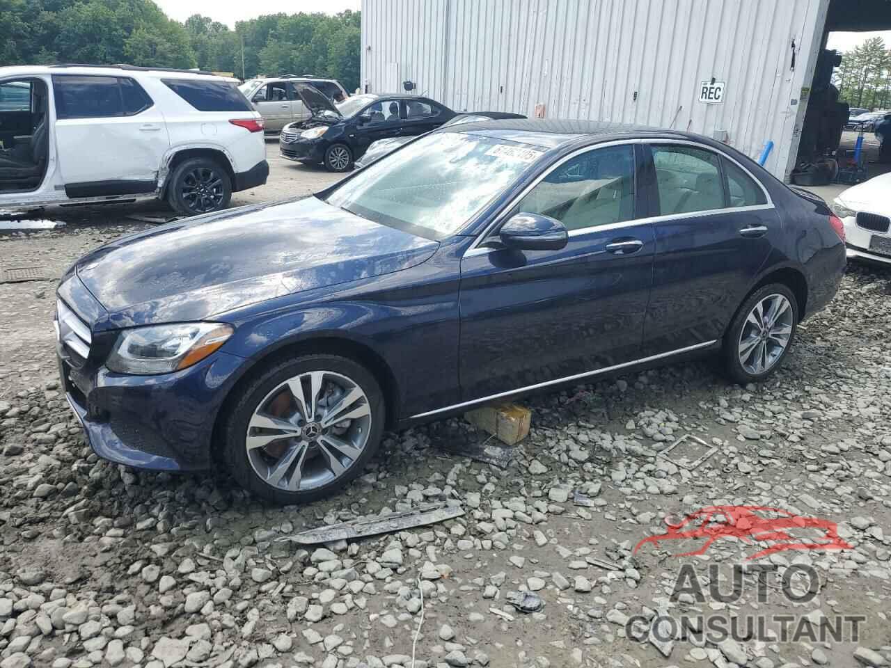 MERCEDES-BENZ C-CLASS 2018 - 55SWF4KB2JU281119