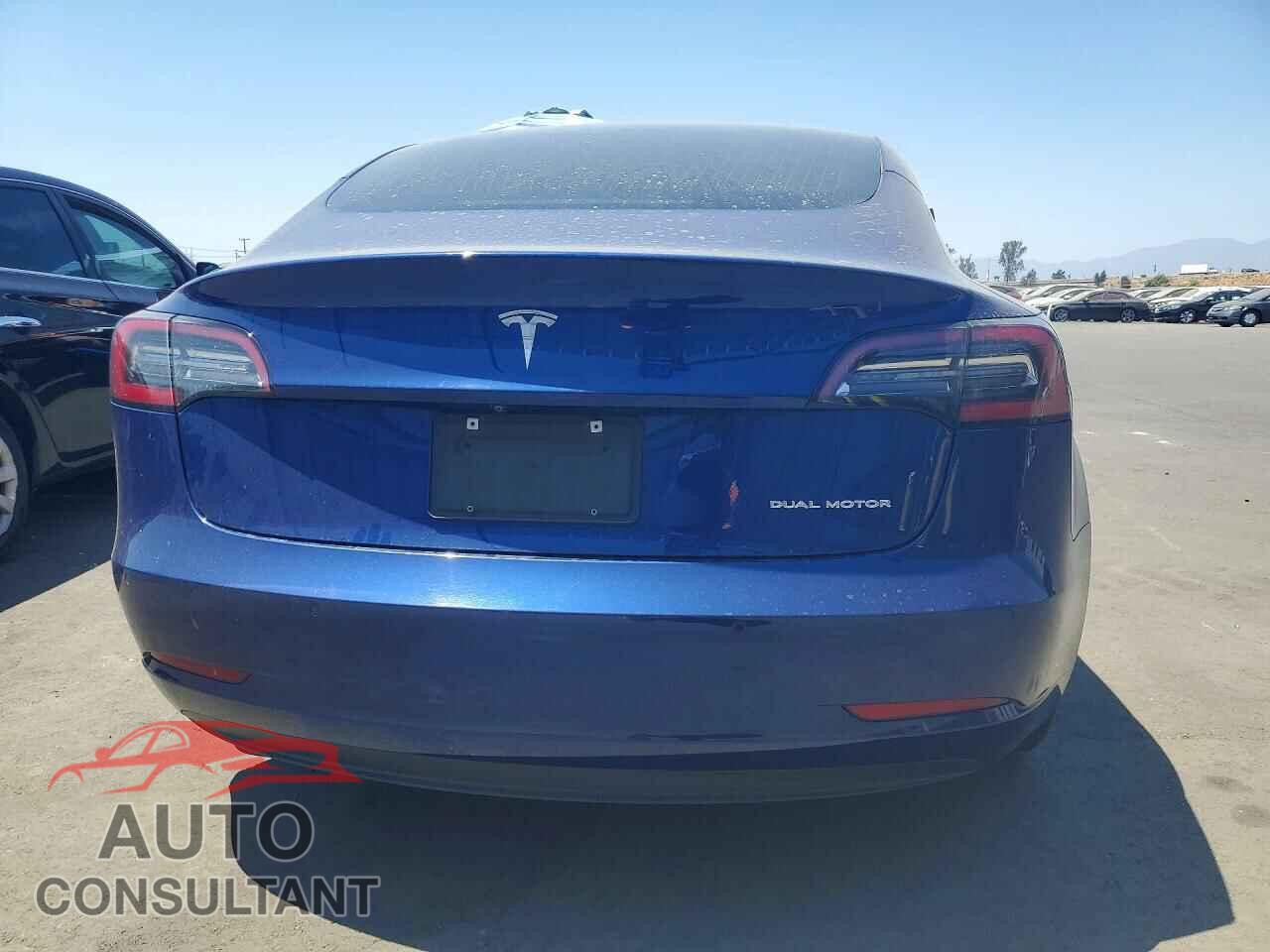 TESLA MODEL 3 2019 - 5YJ3E1EB0KF421817