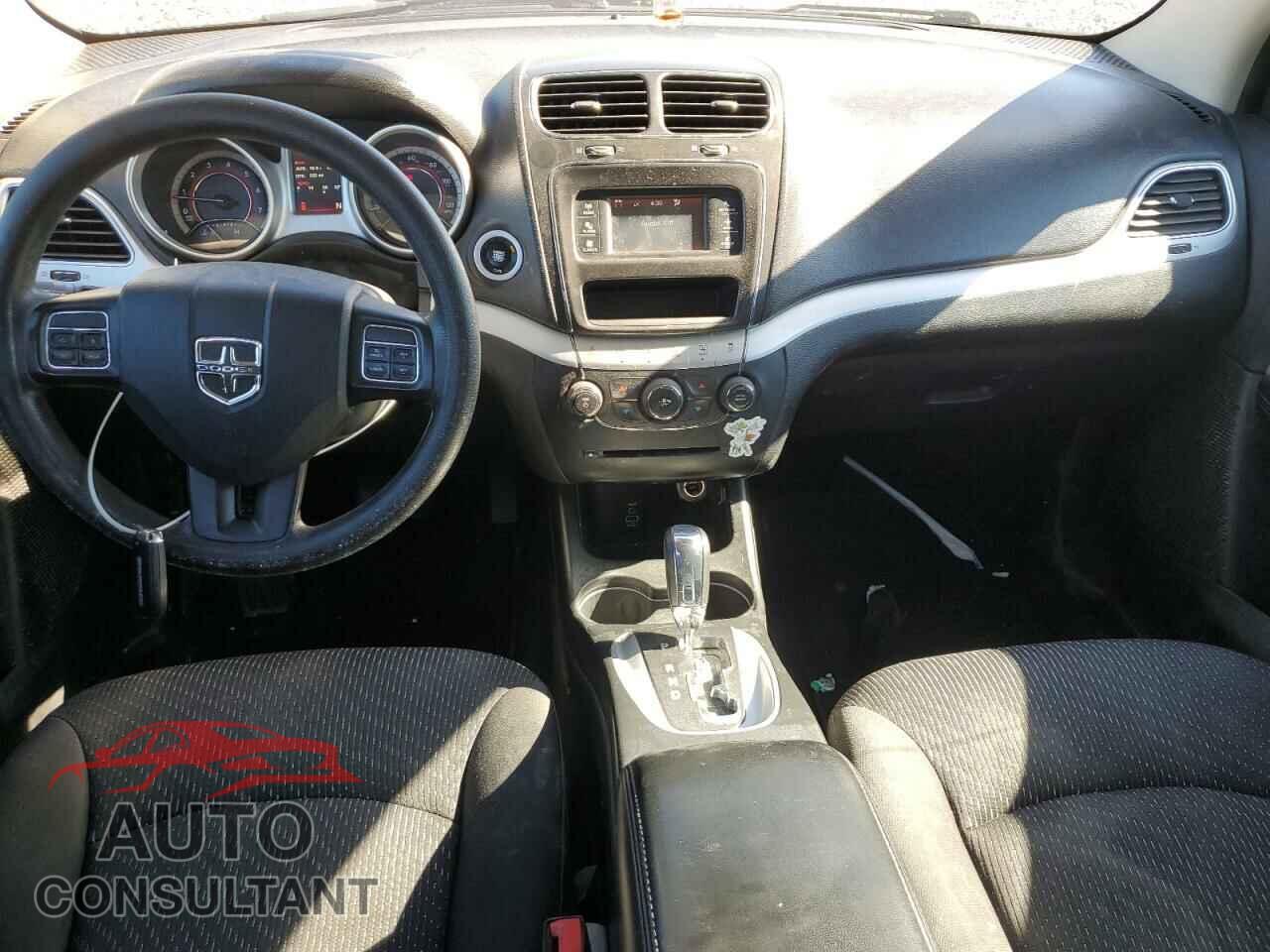 DODGE JOURNEY 2017 - 3C4PDCBG5HT526542