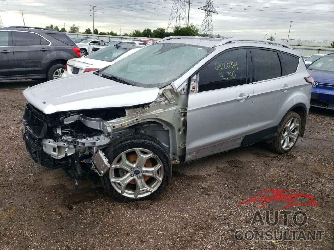 FORD ESCAPE 2017 - 1FMCU9J91HUB01566