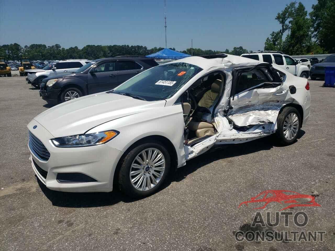 FORD FUSION 2015 - 3FA6P0LU8FR105615