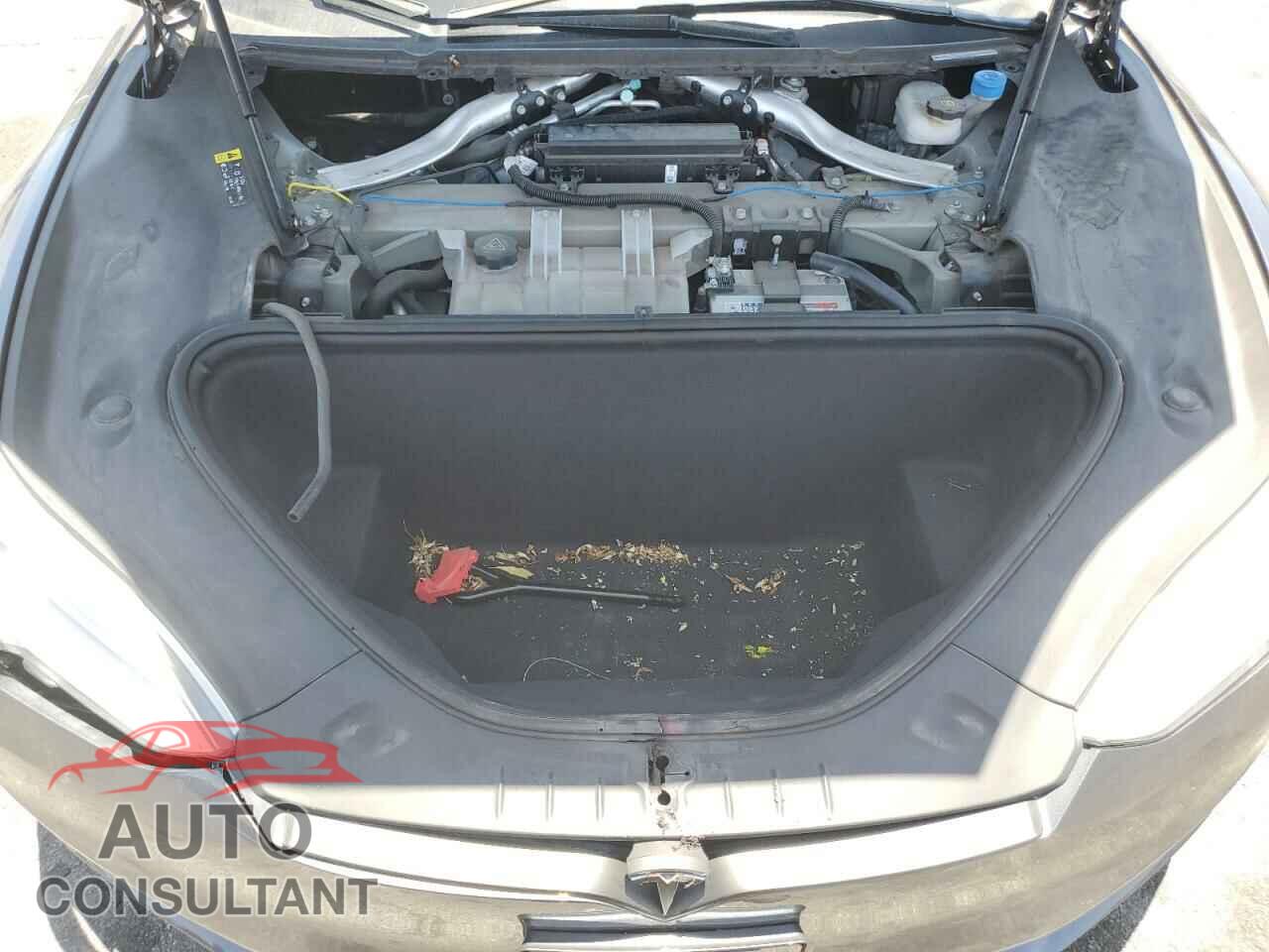 TESLA MODEL S 2018 - 5YJSA1E41JF258201