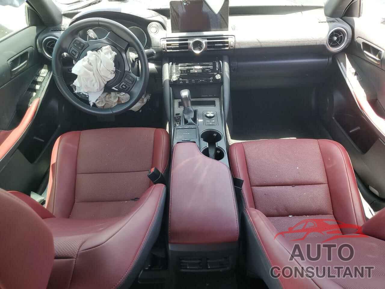 LEXUS IS 2021 - JTHAA1D26M5113672