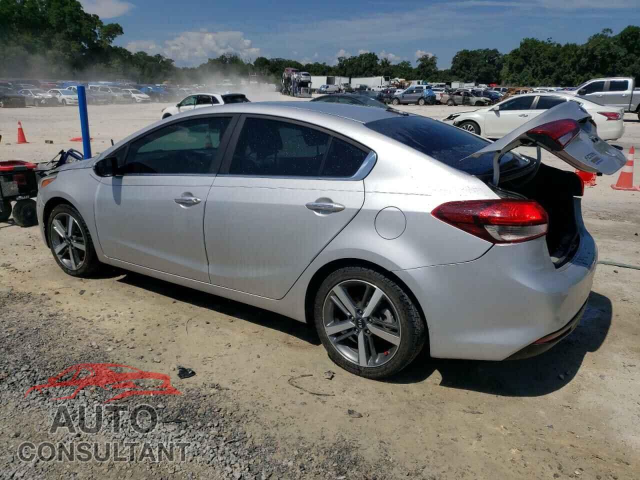 KIA FORTE 2017 - 3KPFN4A83HE005185