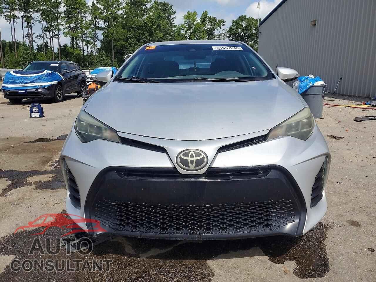 TOYOTA COROLLA 2017 - 5YFBURHEXHP605761