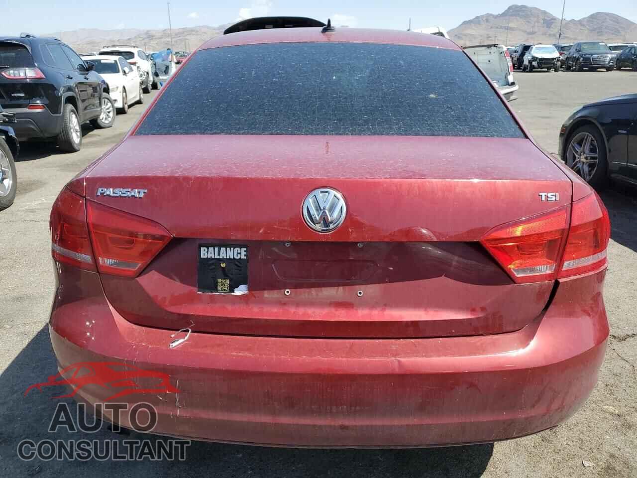 VOLKSWAGEN PASSAT 2015 - 1VWAT7A34FC070604