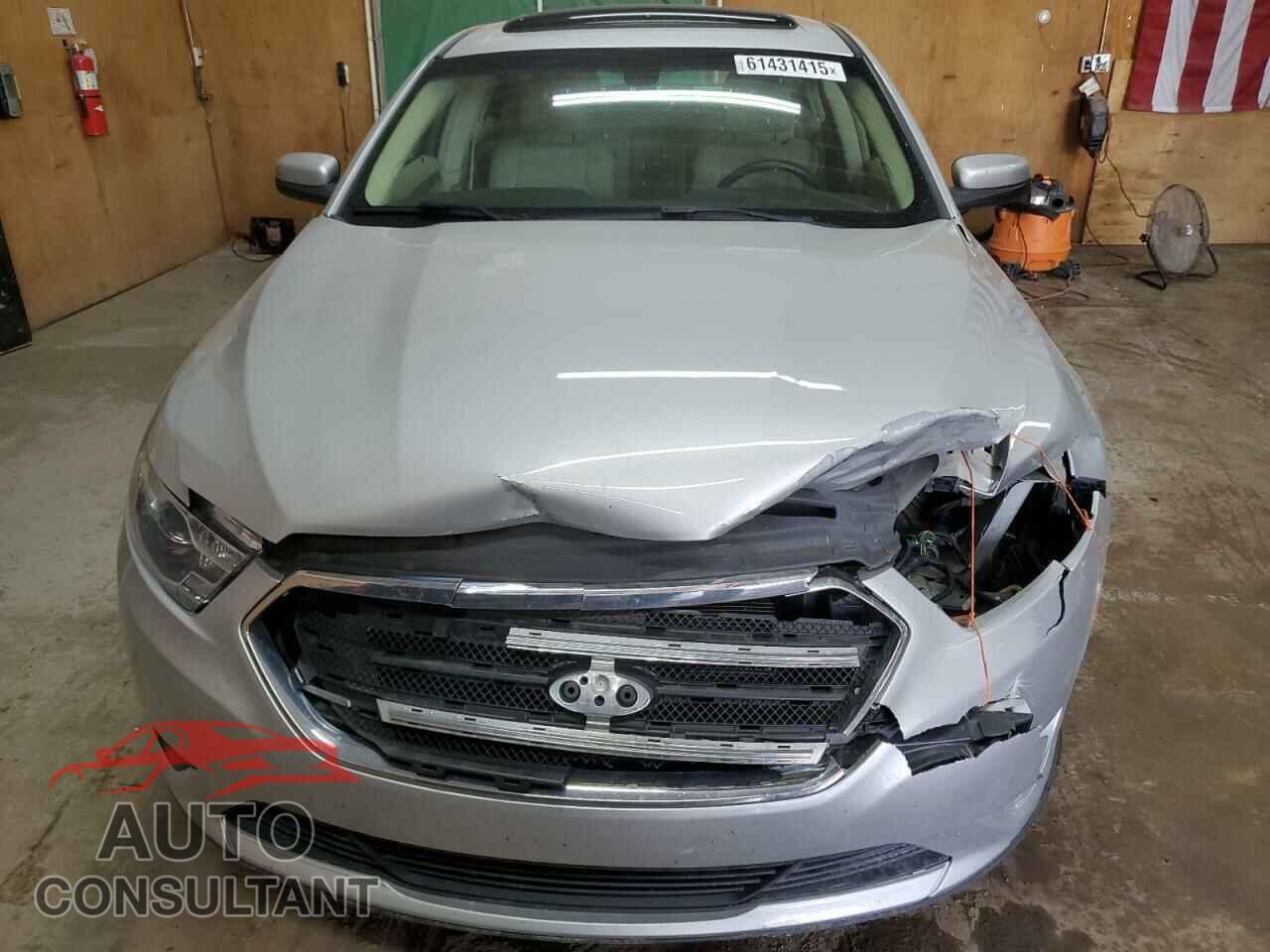 FORD TAURUS 2013 - 1FAHP2E84DG179901