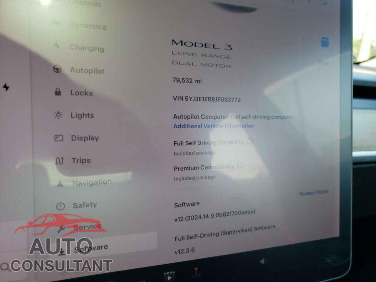 TESLA MODEL 3 2018 - 5YJ3E1EB8JF093772