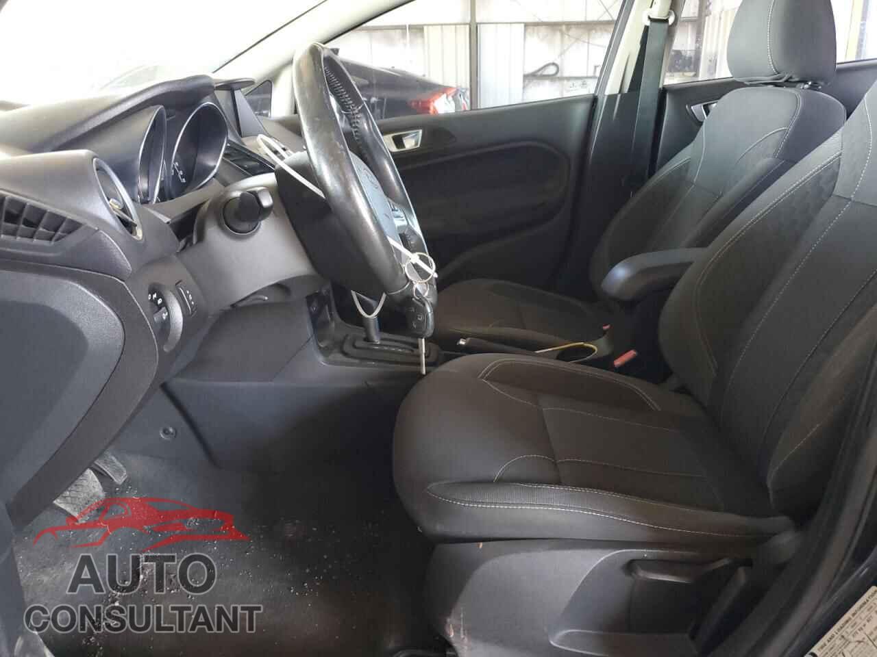 FORD FIESTA 2014 - 3FADP4EJ0EM110367