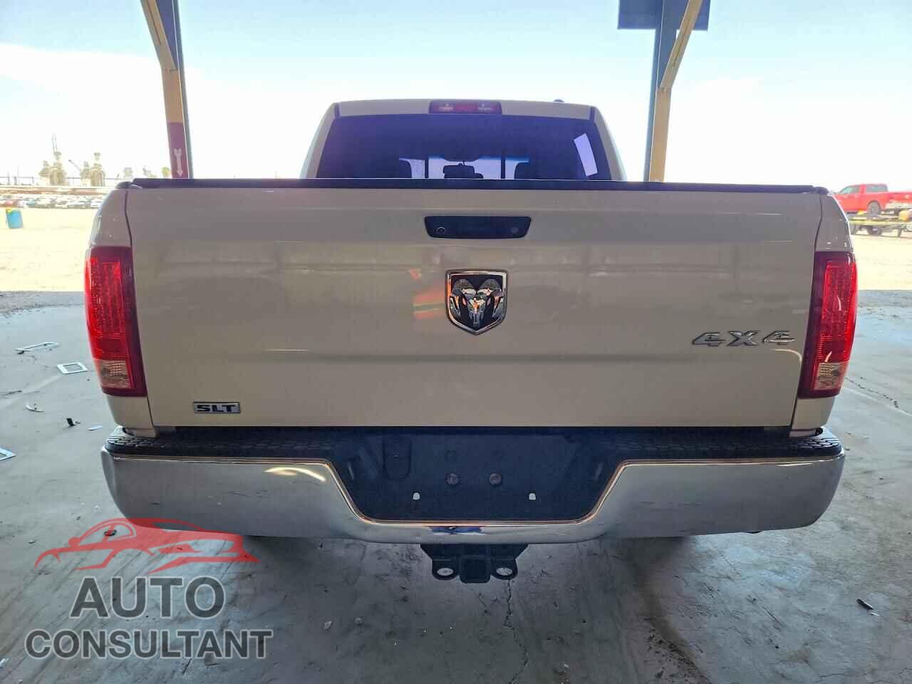 DODGE RAM 1500 2012 - 1C6RD7LT4CS120295