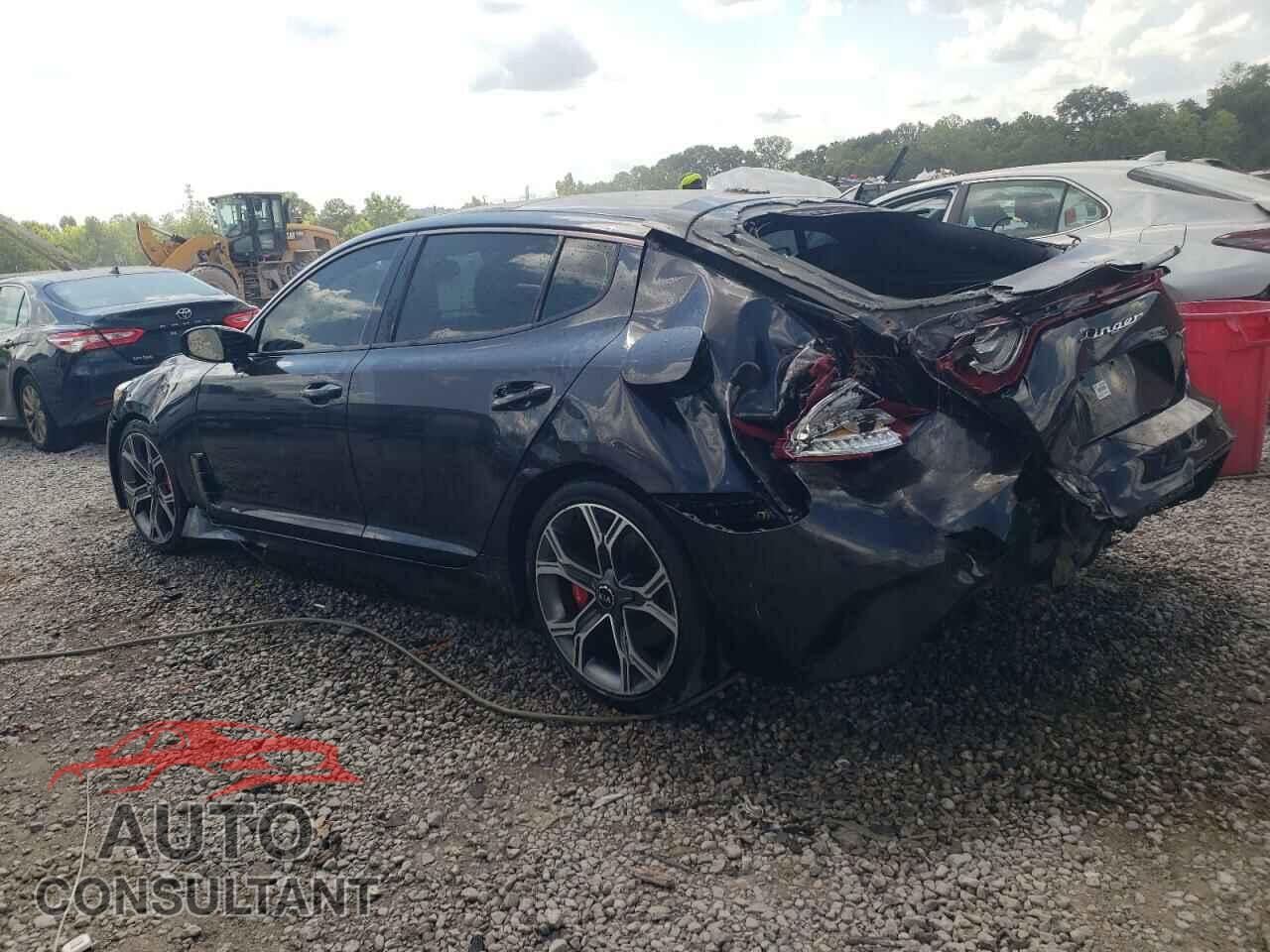 KIA STINGER 2018 - KNAE45LC7J6028001