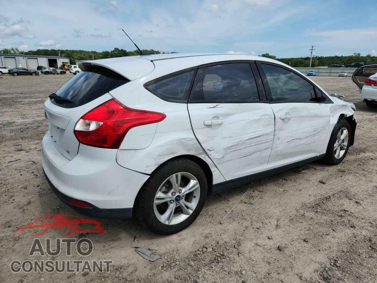 FORD FOCUS 2012 - 1FAHP3K22CL140025