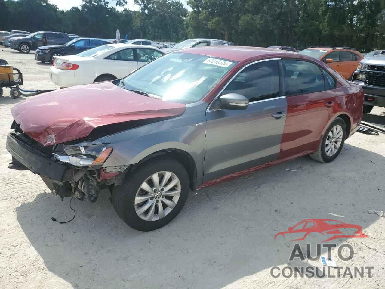 VOLKSWAGEN PASSAT 2015 - 1VWAT7A3XFC041107