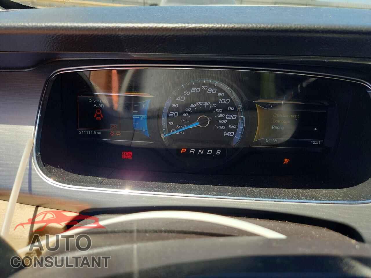 FORD TAURUS 2015 - 1FAHP2E84FG173003