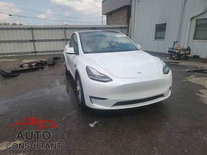 TESLA MODEL Y 2022 - 7SAYGDEE5NF322185