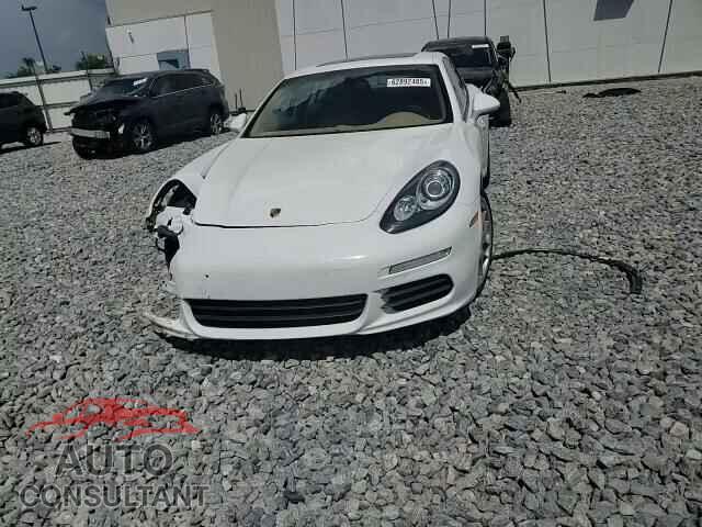 PORSCHE PANAMERA 2015 - WP0AA2A72FL007340