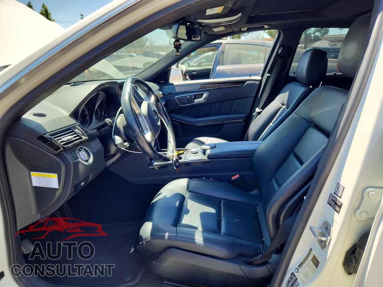 MERCEDES-BENZ E-CLASS 2012 - WDDHF5KB5CA531809
