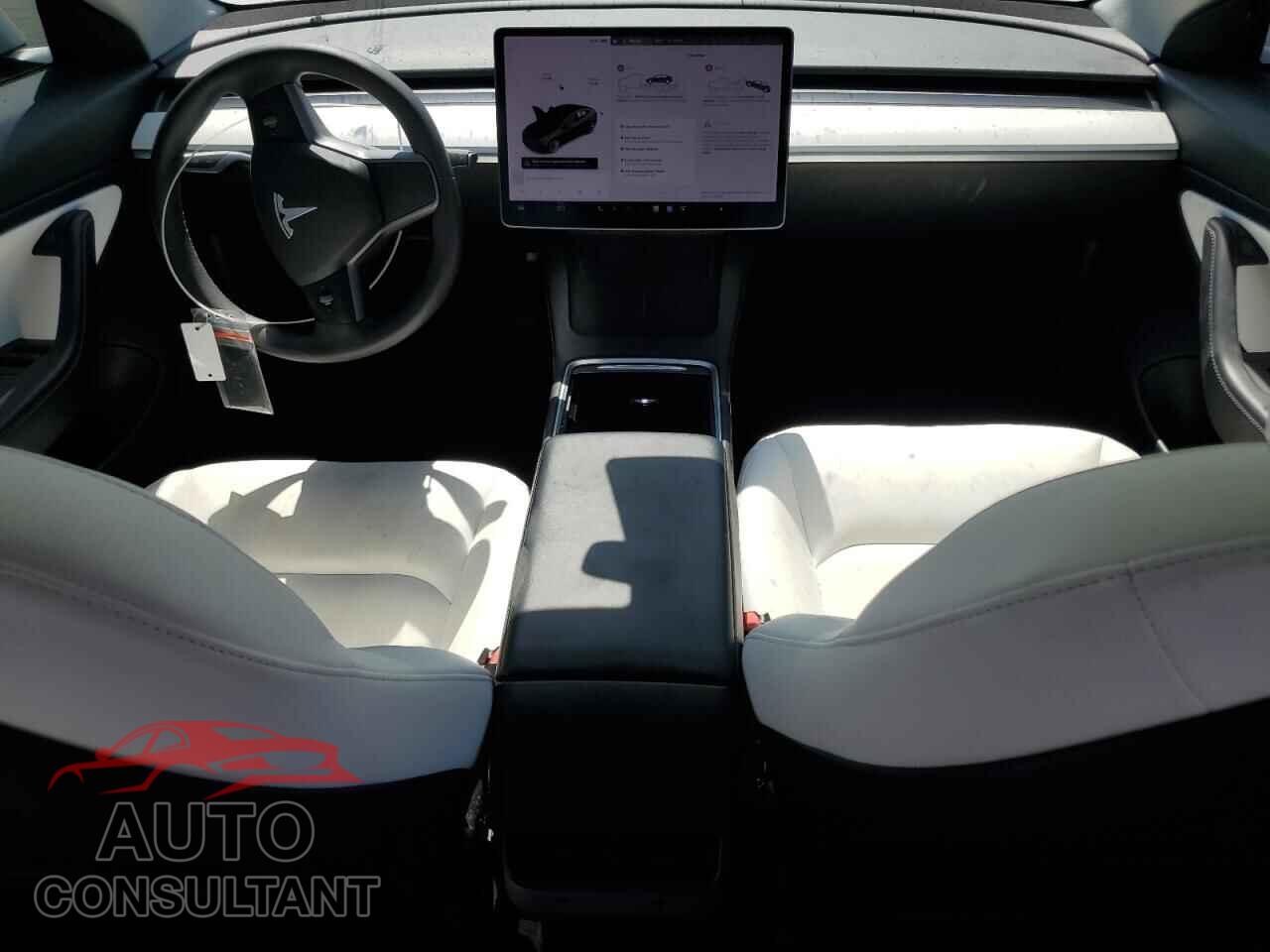 TESLA MODEL 3 2021 - 5YJ3E1EAXMF879259