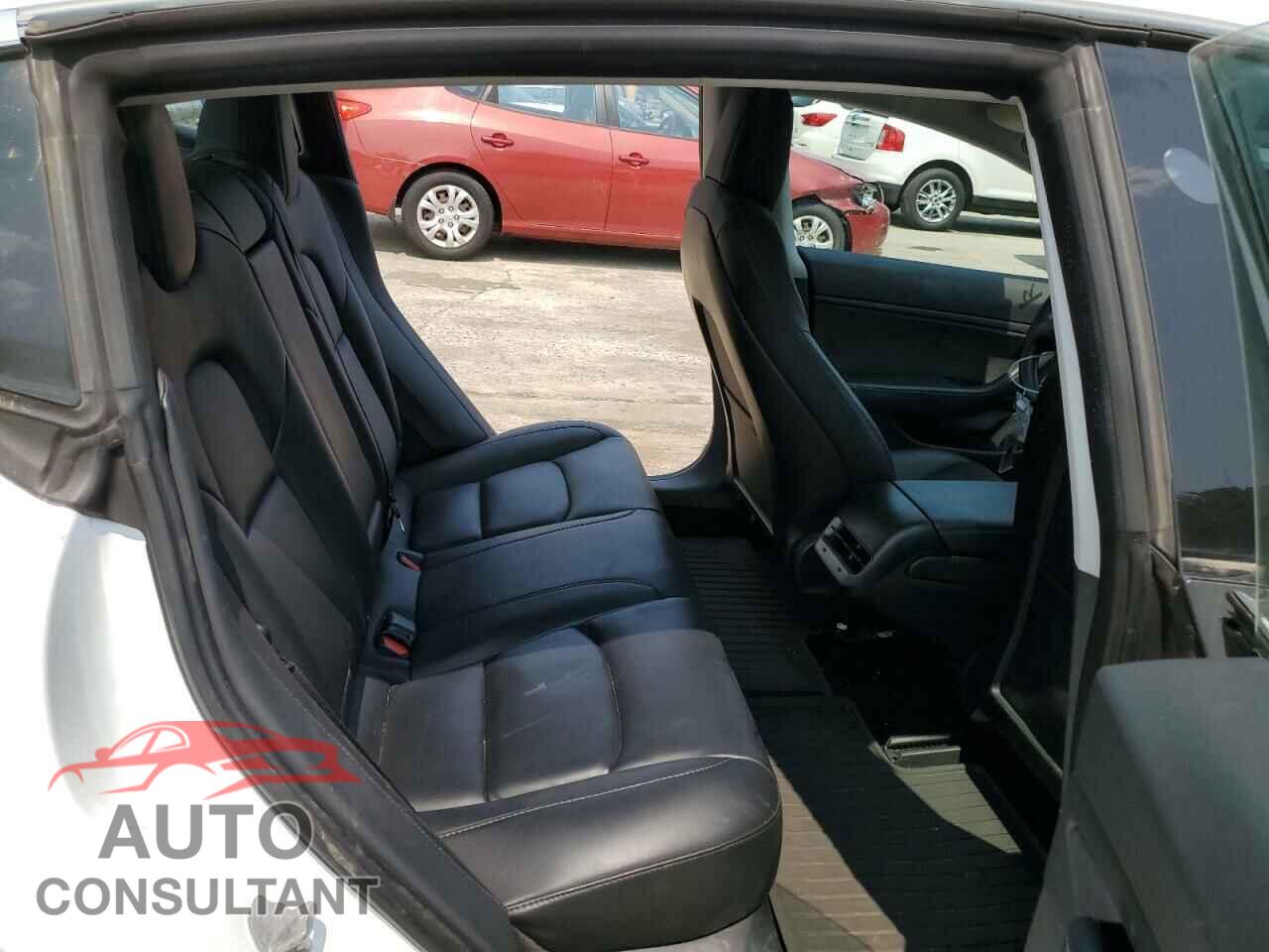 TESLA MODEL 3 2018 - 5YJ3E1EA8JF153055