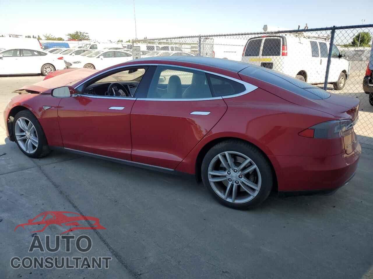 TESLA MODEL S 2015 - 5YJSA1E18FF120152