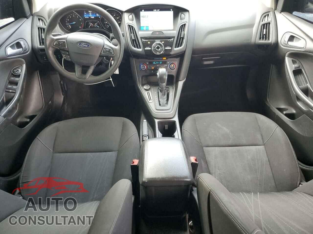 FORD FOCUS 2017 - 1FADP3H29HL221441