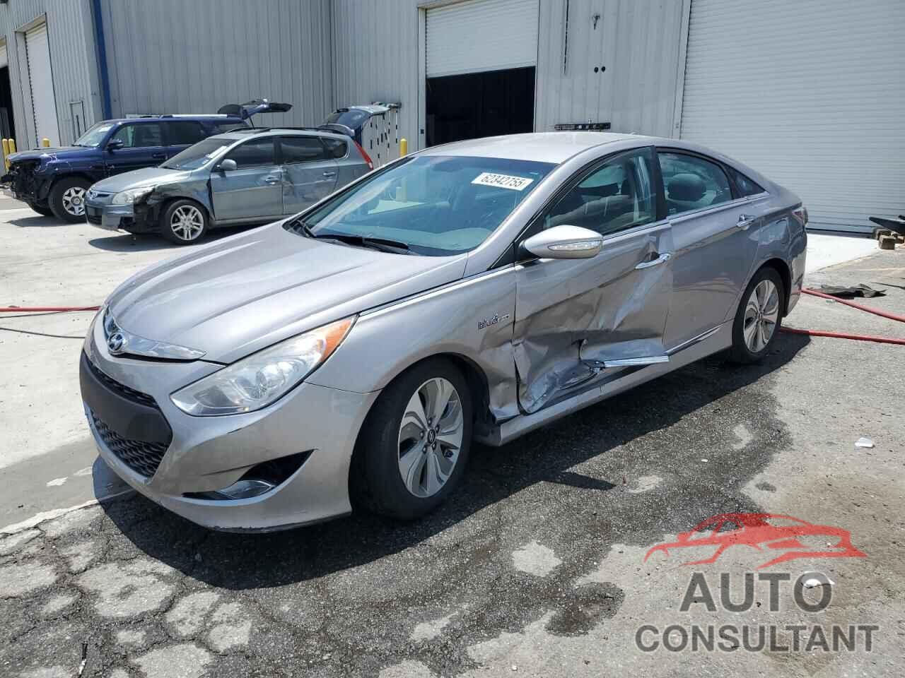 HYUNDAI SONATA 2013 - KMHEC4A43DA100255