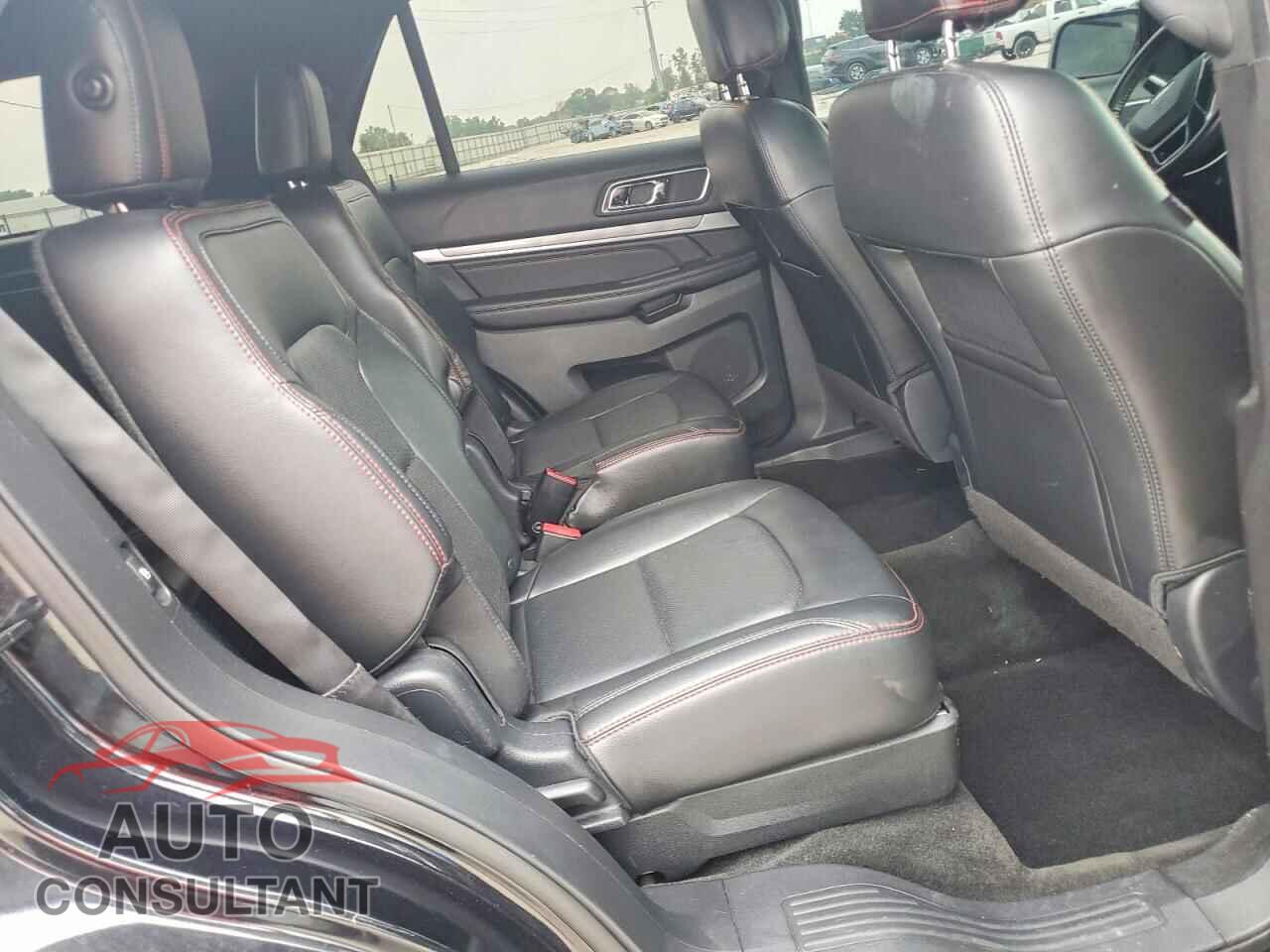FORD EXPLORER 2017 - 1FM5K8GT2HGA57720