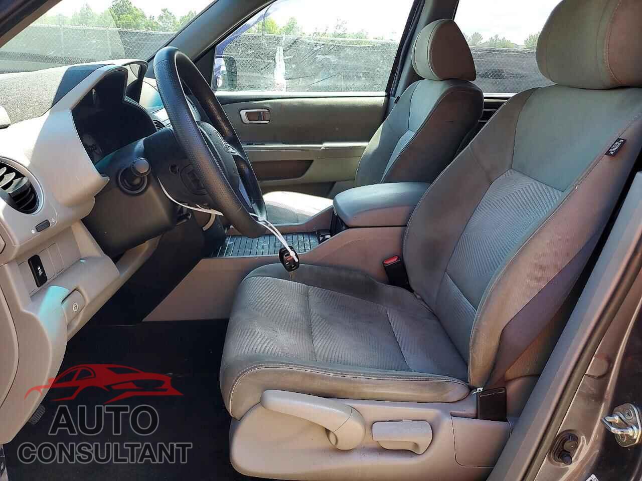 HONDA PILOT 2014 - 5FNYF4H29EB011375