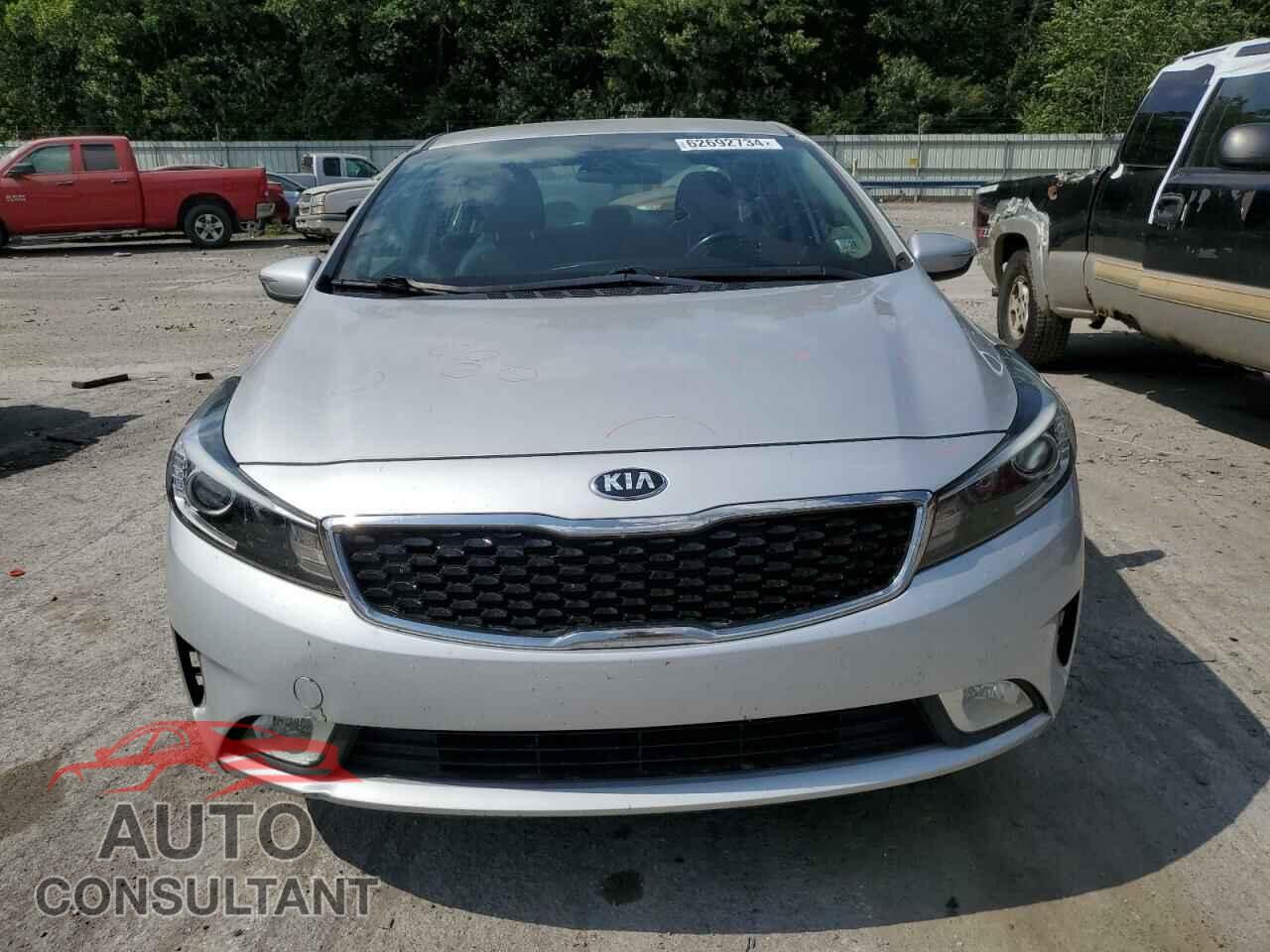 KIA FORTE 2017 - 3KPFL4A89HE117706