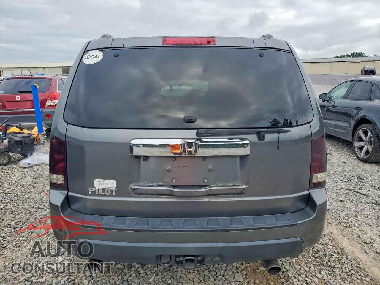 HONDA PILOT 2011 - 5FNYF3H4XBB017824