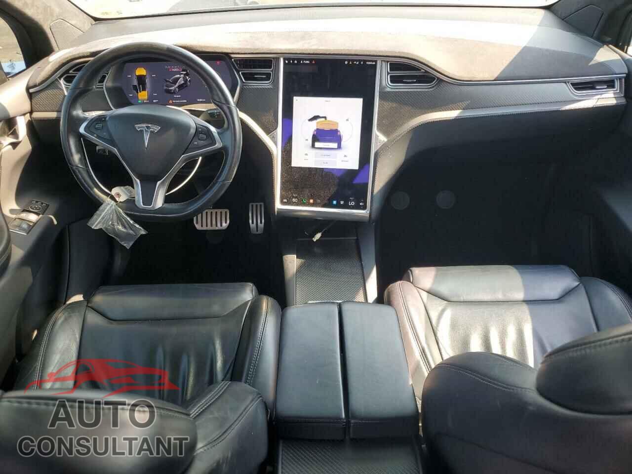 TESLA MODEL X 2017 - 5YJXCDE41HF051674